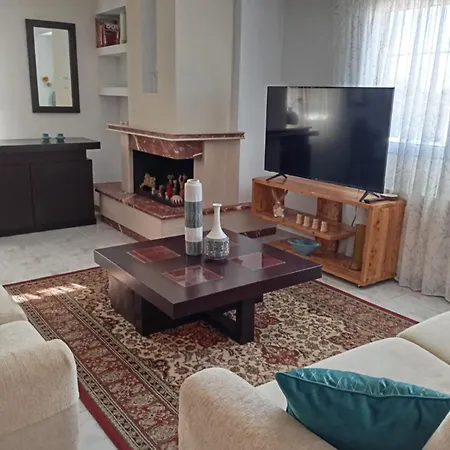 Apartment Dom Raspalozen Ni Daleko Ot I Prirodi Kriopigi